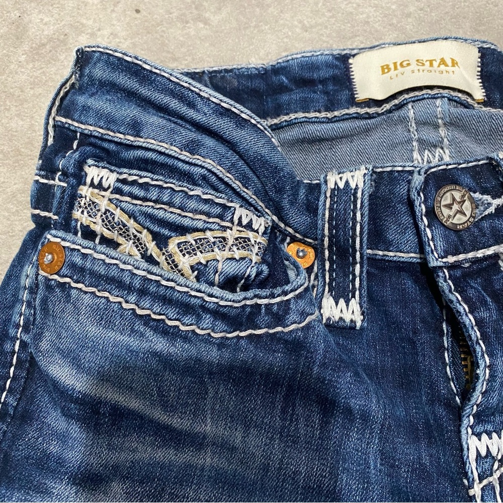 Big Star Y2K Low Rise Classic Blue Capri Jeans Embroidered Pockets Sz 24 - Picture 3 of 5